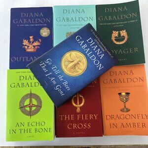 OUTLANDER Series Lot of 7. 6 Paperback Books & 1 Hardcover Diana Gabaldon 2014
